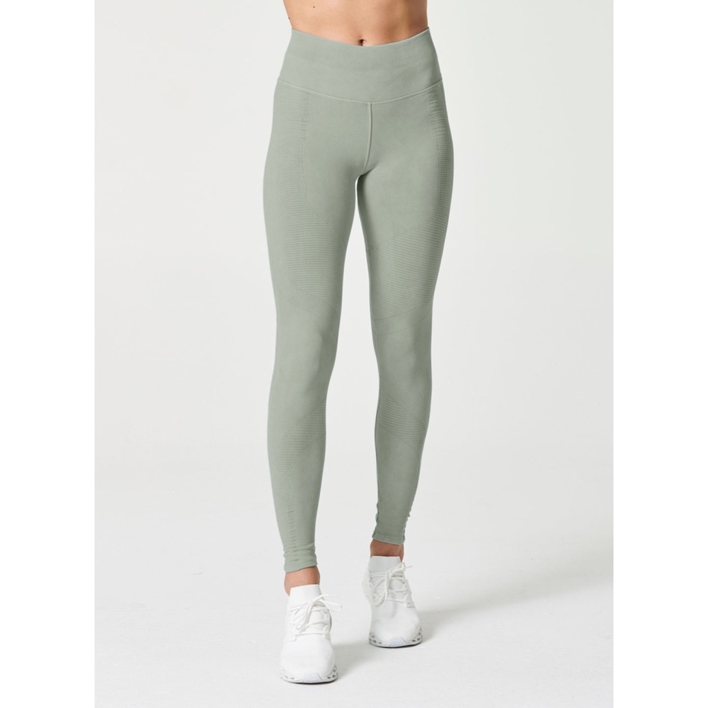 NUX One by One Leggings